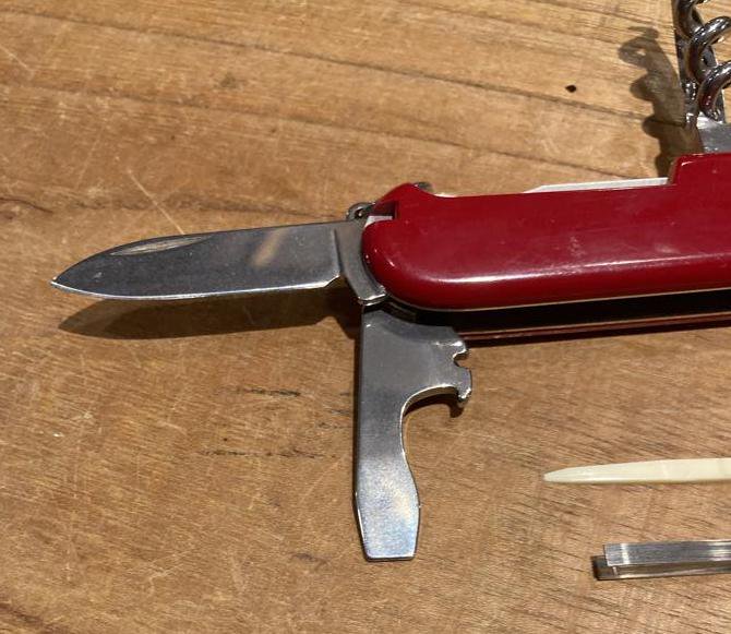 VICTORINOX ヴィクトリノックス＞ Tourist ツーリスト 100 years Swiss 