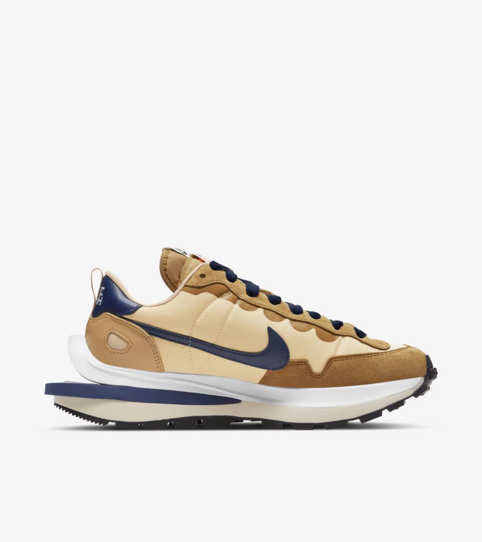 NIKE公式】ナイキ x sacai ヴェイパーワッフル 'Sesame and Blue Void 