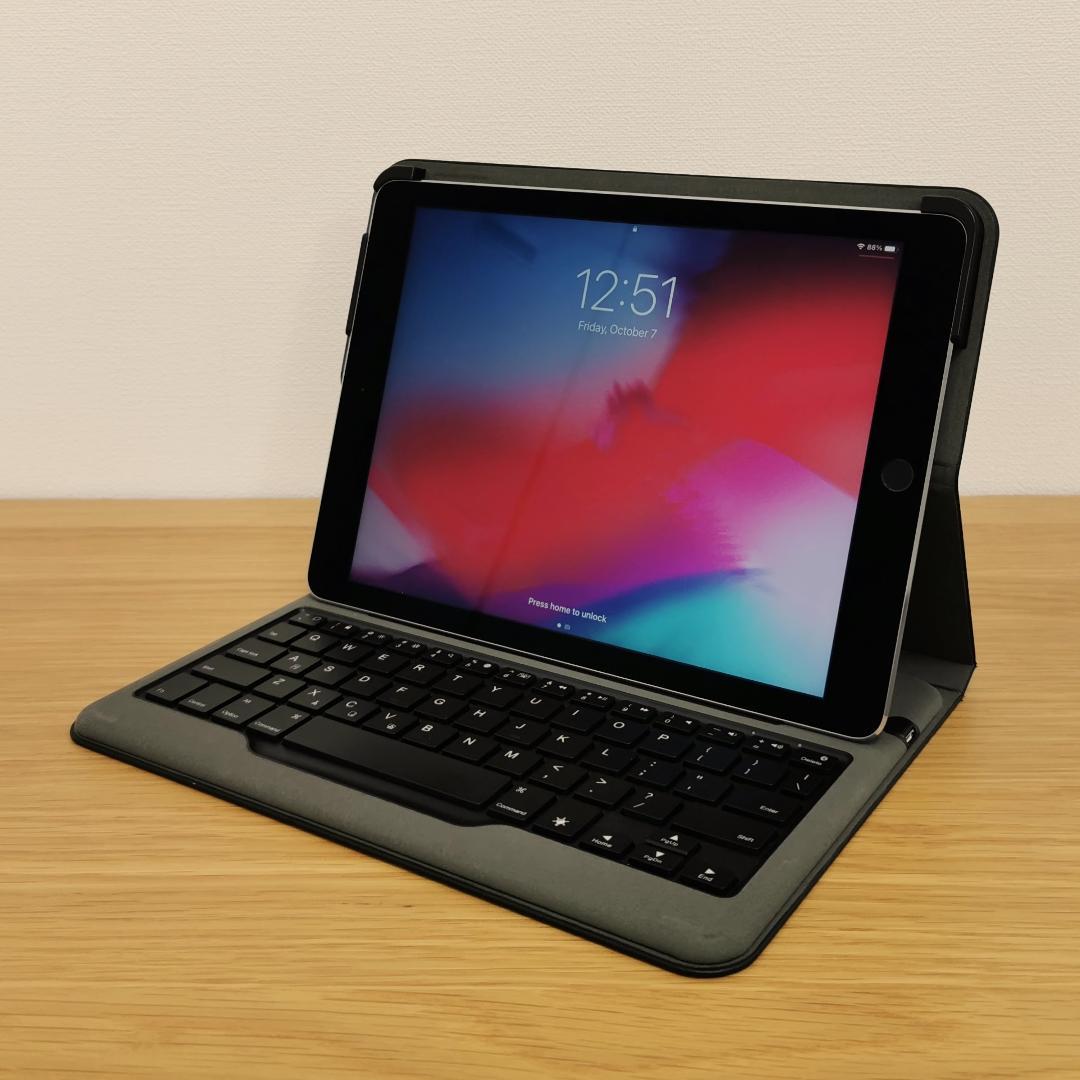iPad Air 2 16GB Wi-Fiモデル スペースグレイ