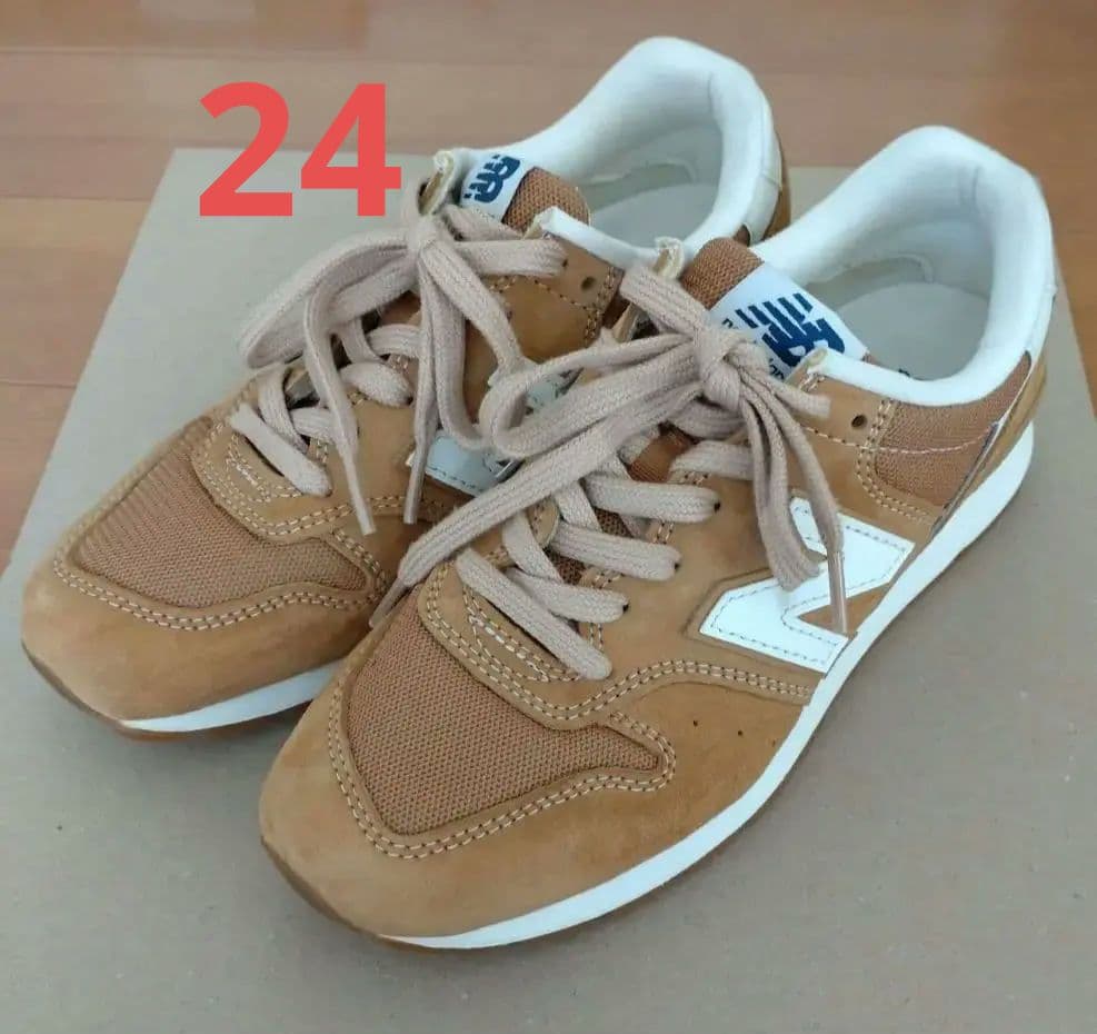 new balance 996　 ブラウン　24センチ