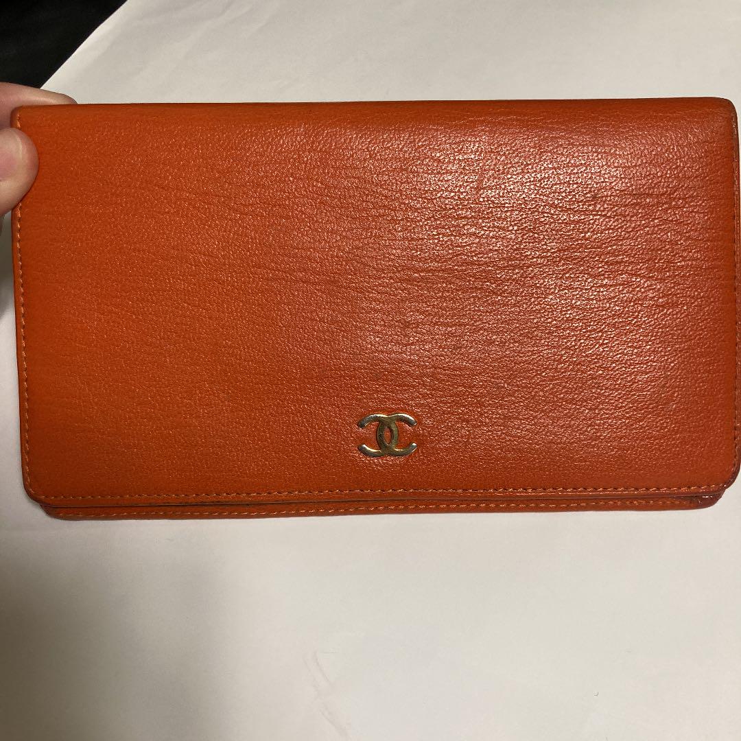 CHANEL シャネル　長財布　オレンジ