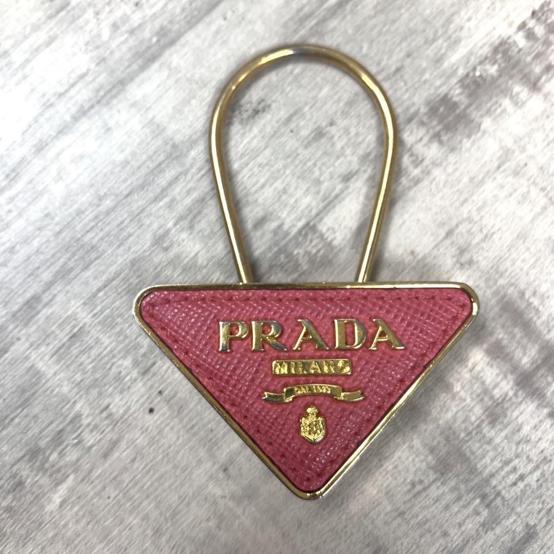 2022年ファッション福袋 PRADA サフィアーノ キーリング キーホルダー プラダ キーホルダー