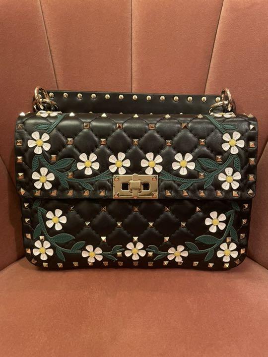 VALENTINO  ロックスタッズ スパイク ナッパレザー ミディアムバッグ