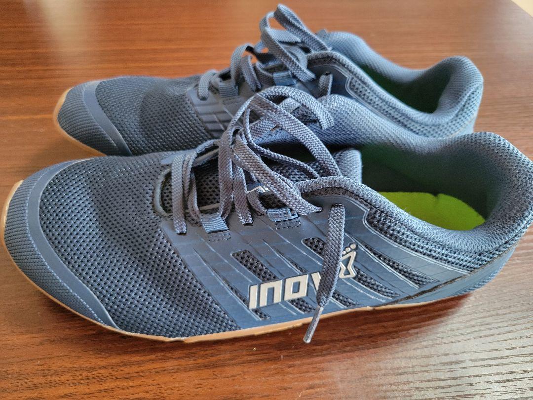 ウエイトトレーニング inov8 BARE-XF 210 V3 28cm