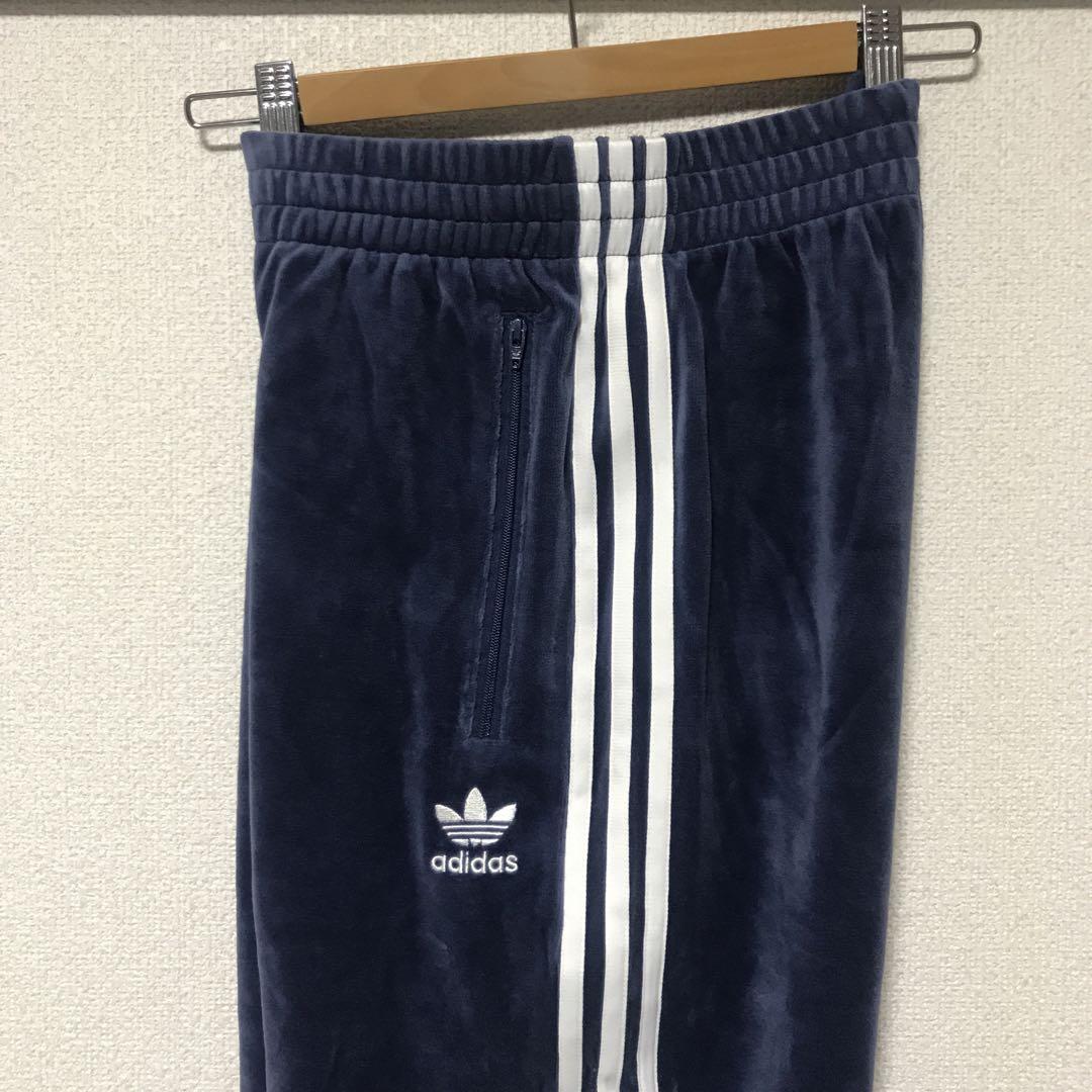 新品 ADIDAS ベロア トラックパンツ XL
