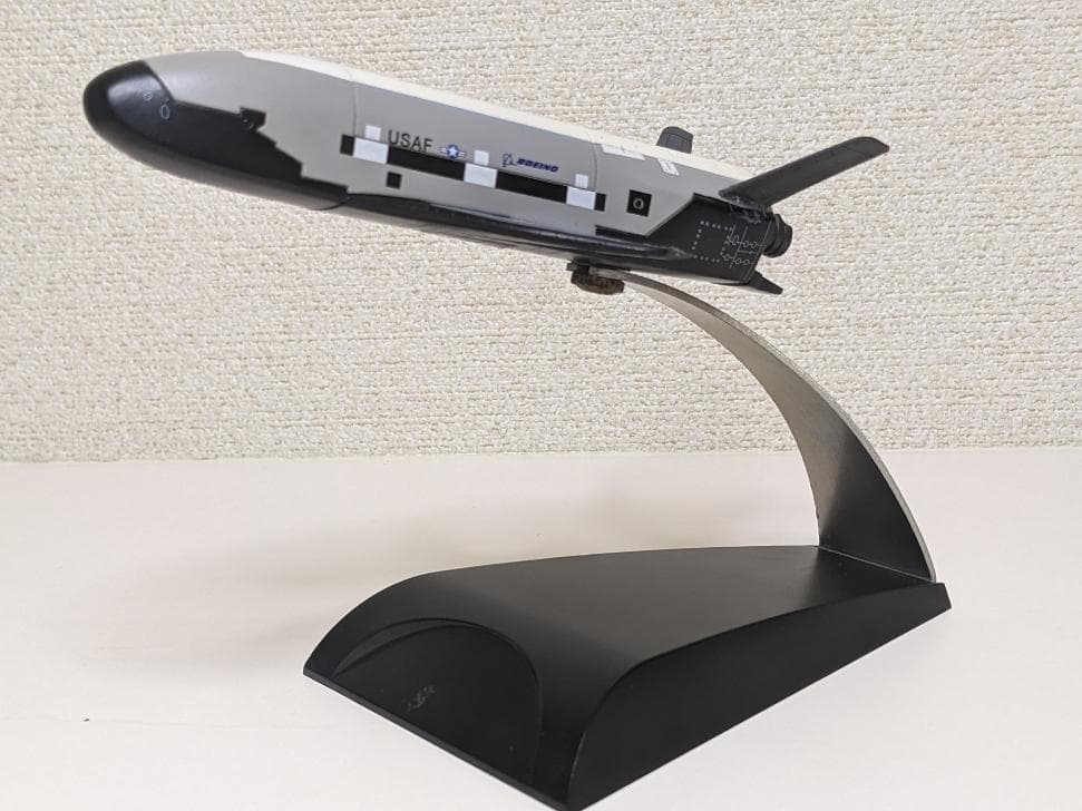 スペースドラゴンウイングス NASA X37B 軌道試験機 1/72ダイキャスト