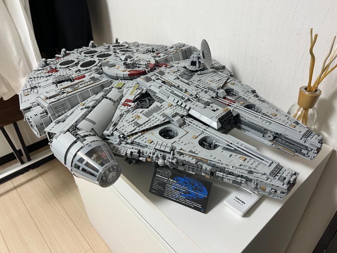 夏セール開催中 MAX80%OFF！ ぽんぽこぽん！様専用　LEGO　ミレニアム・ファルコン(75192)　組立済 知育玩具