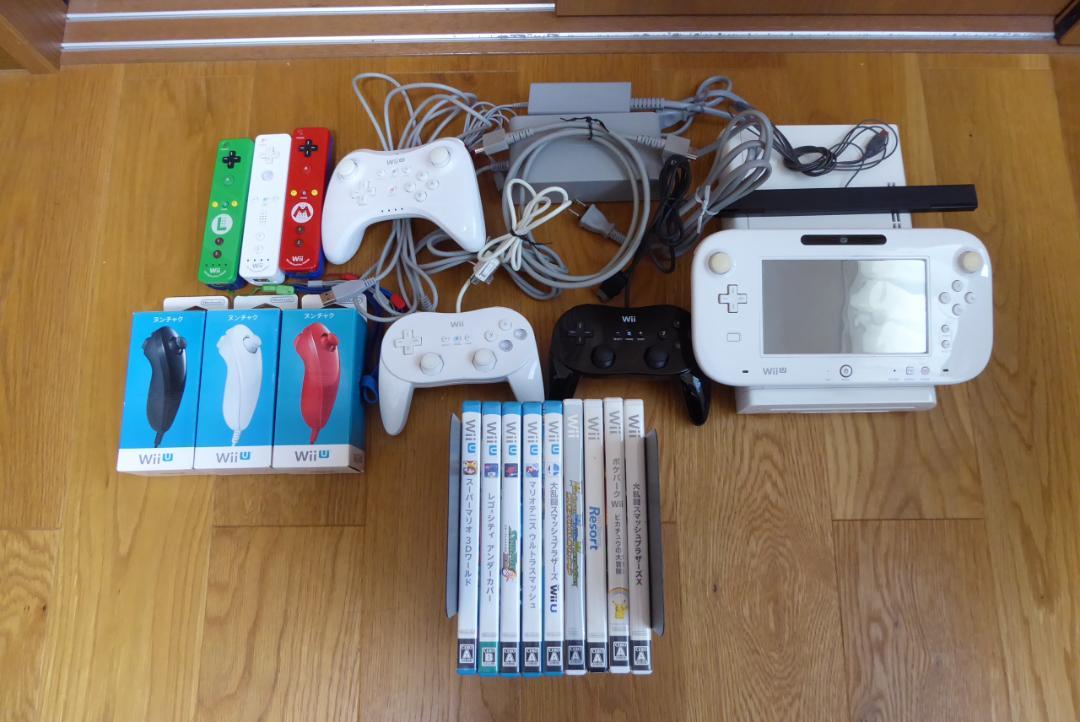 中古　Wii-U(WiiU) 本体＆周辺機器＆ソフト9本セット