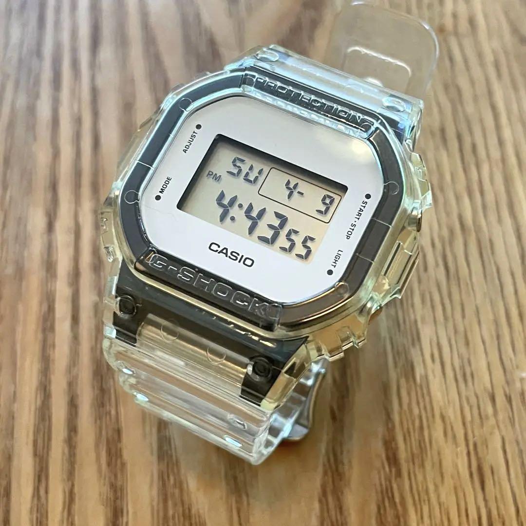 DWE-5610 カスタマイズG-Shock クリア