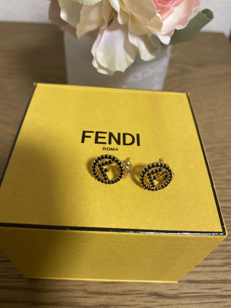 FENDI フェンディ　イフイズフェンディピアス　ピアス