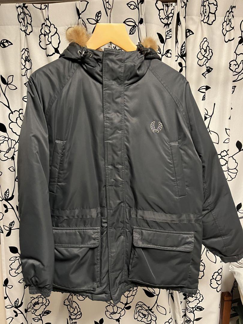 FREDPERRY フレッドペリー　ダウンジャケット