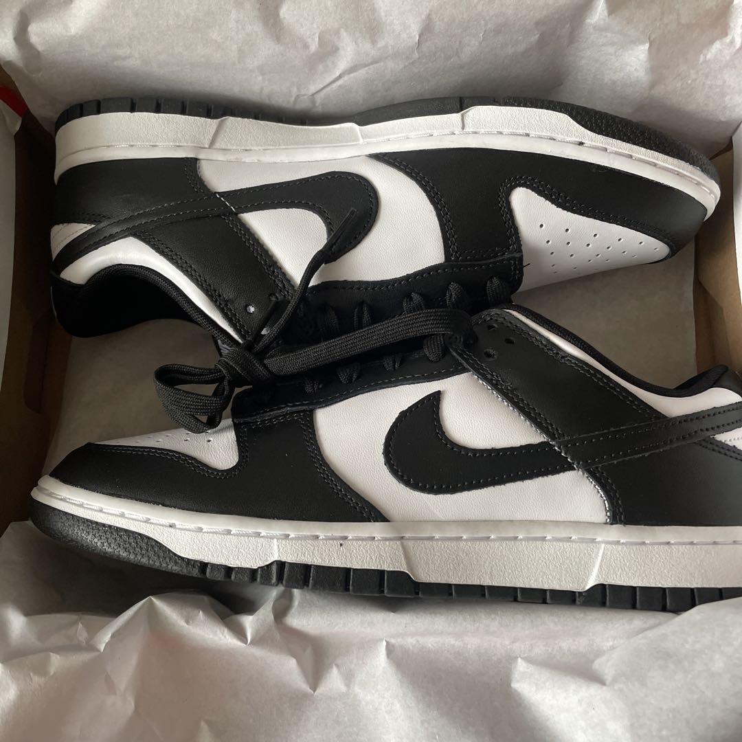 NIKE ダンクLOWレトロ　パンダ　新品未使用