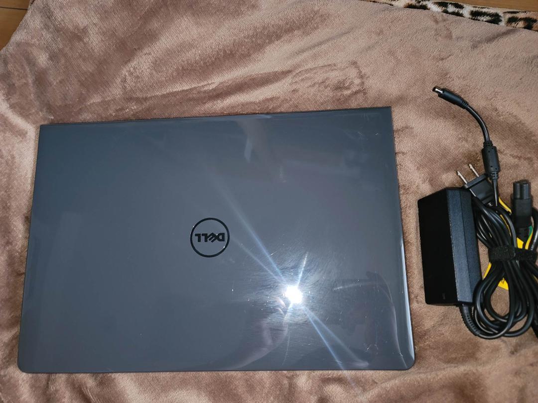 DELL Latitude 15  3567 8GB 128Gb