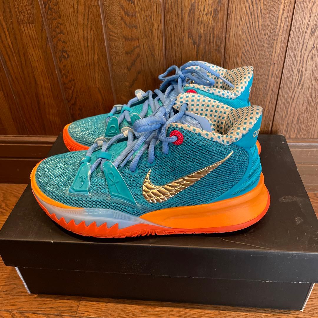 KYRIE7 CNCPT EP エジプトバスケットボールシューズ