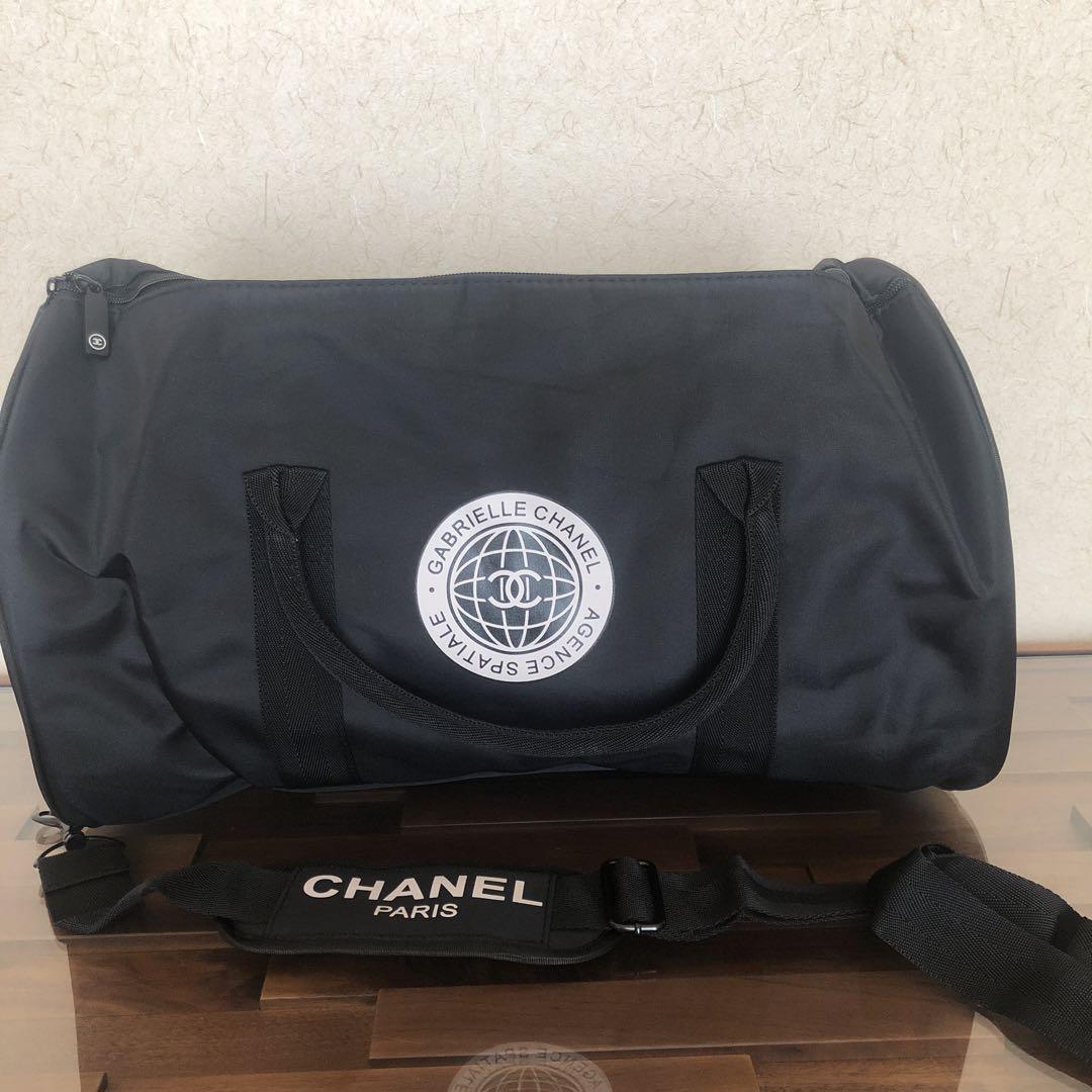 CHANEL ノベルティ　ボストンバッグ