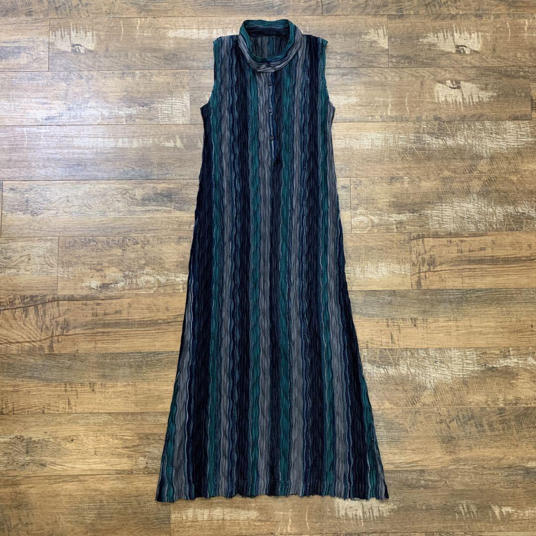 極美品 ISSEY MIYAKE イッセイミヤケ プリーツ ワンピース