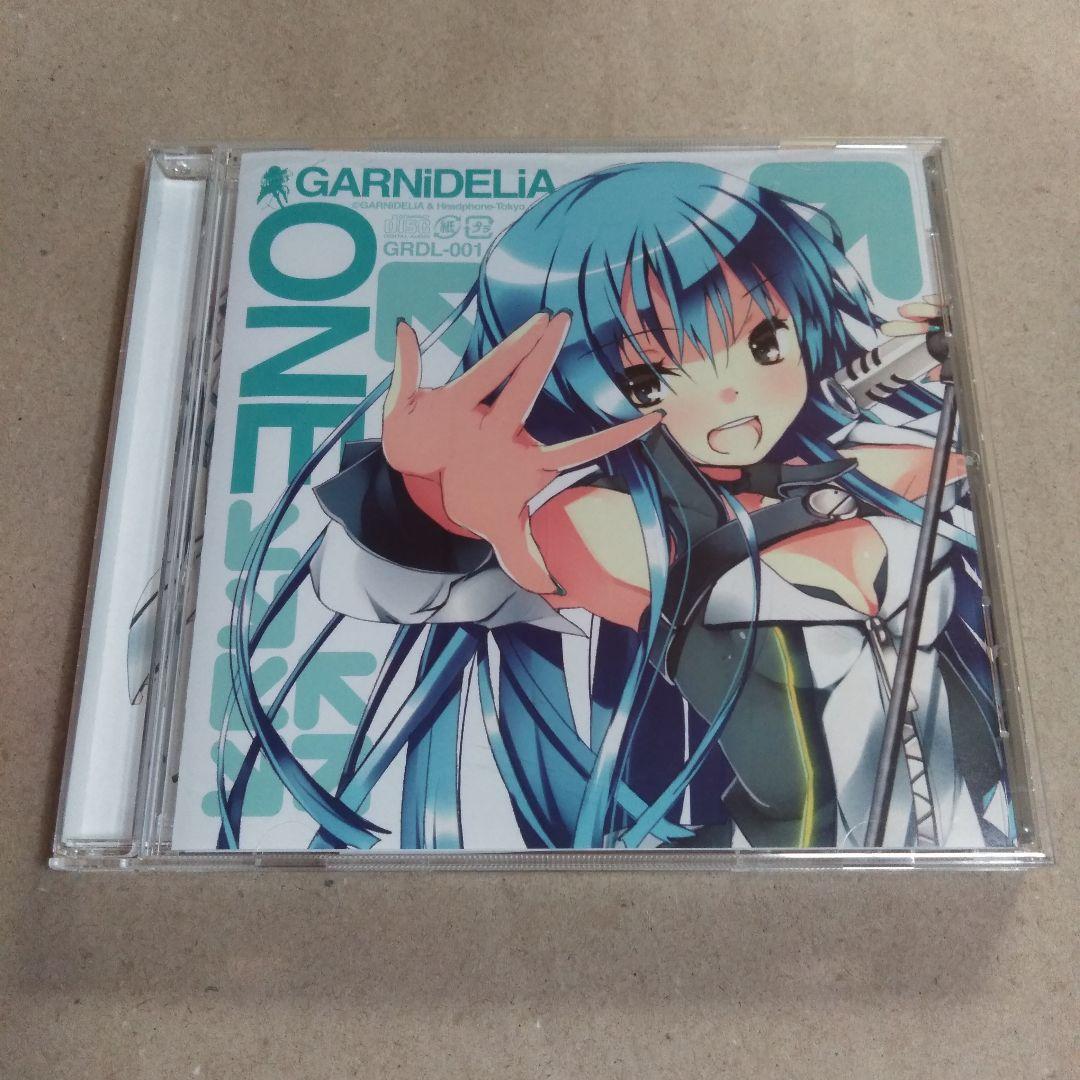 その他 ONE / GARNiDELiA