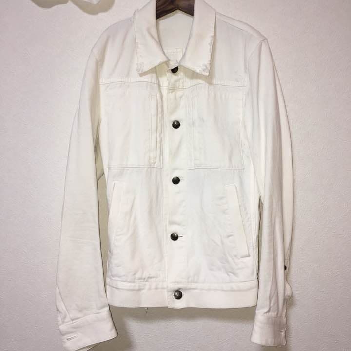 RICO ダメージホワイトデニムジャケット