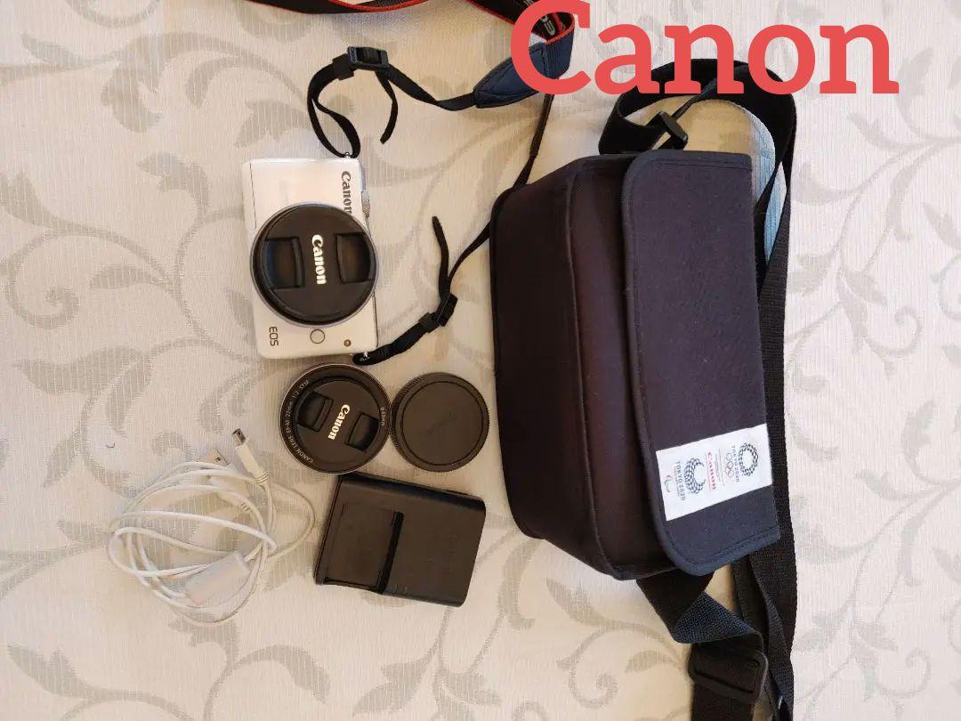 Canon EOS M10 Wズームキット