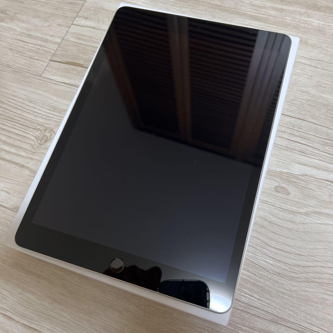 超美品 無印 iPad 第9世代 64GB Wi-Fi シルバー