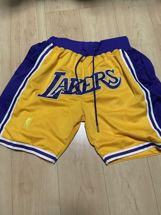 専用美品 JUST Don LOS ANGELES LAKERS SHORTS