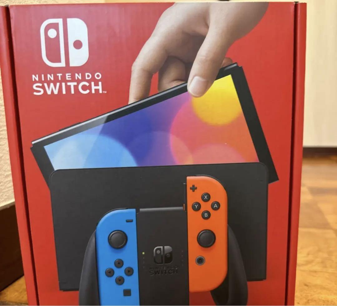 Nintendo Switch 有機EL ネオンブルー　レッド